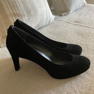 Stuart Weitzman black suede pumps